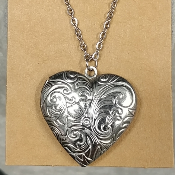 Heart Locket Stainless-Steel Pendant Photo Frame Charm Necklace Stainless Chain - Picture 4 of 14